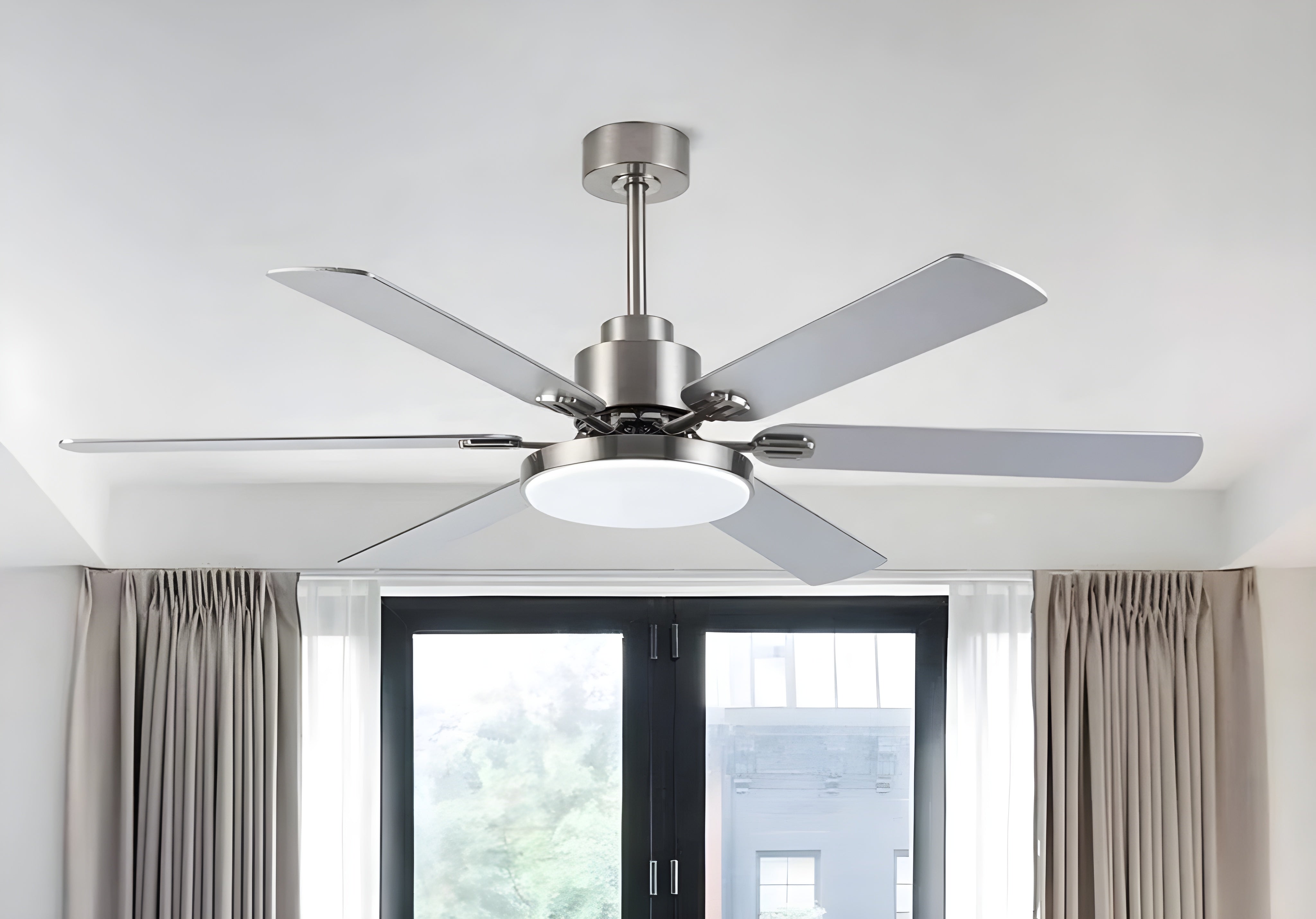 Modern Ceiling Fans with Light and Remote: A Buying Guide for Spanish Homes