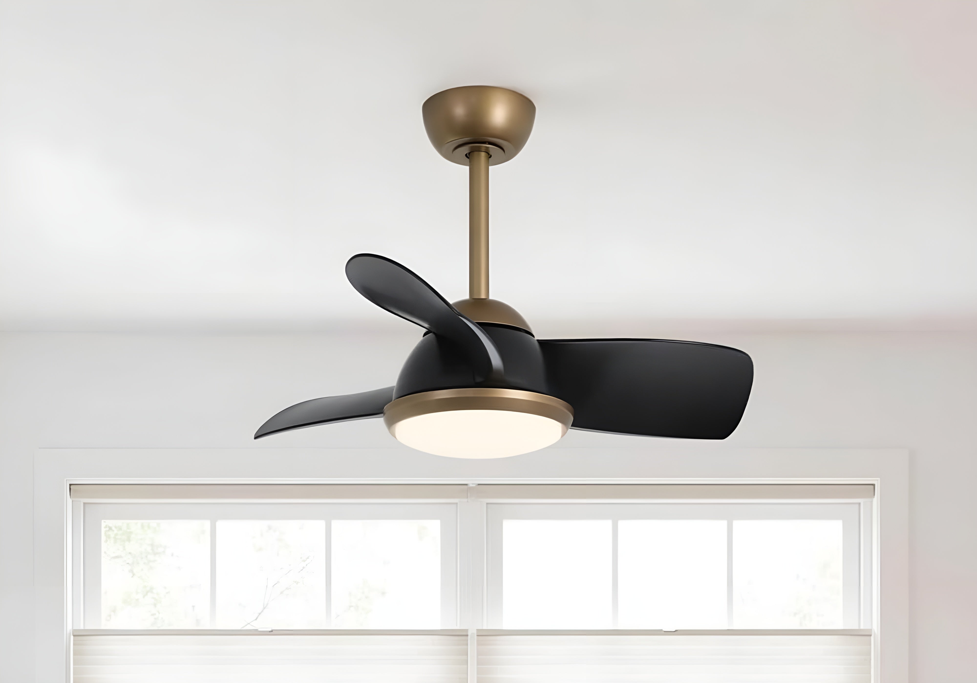 Is it Necessary to Install A Fan Above the Dining Table?