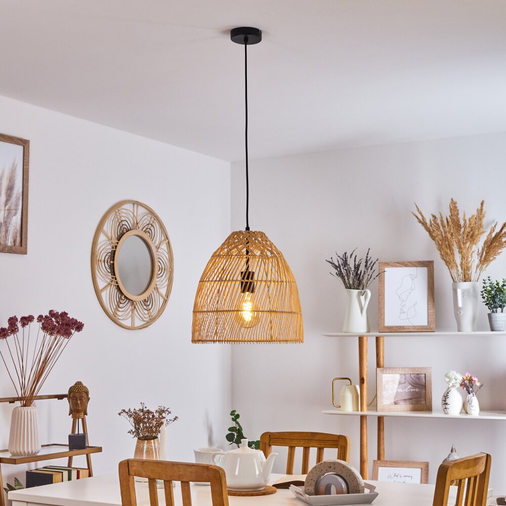 Lámpara colgante boho de ratán tejido con forma de campana para comedor y sala de estar