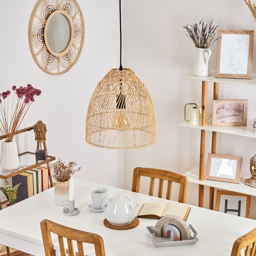 Lámpara colgante boho de ratán tejido con forma de campana para comedor y sala de estar
