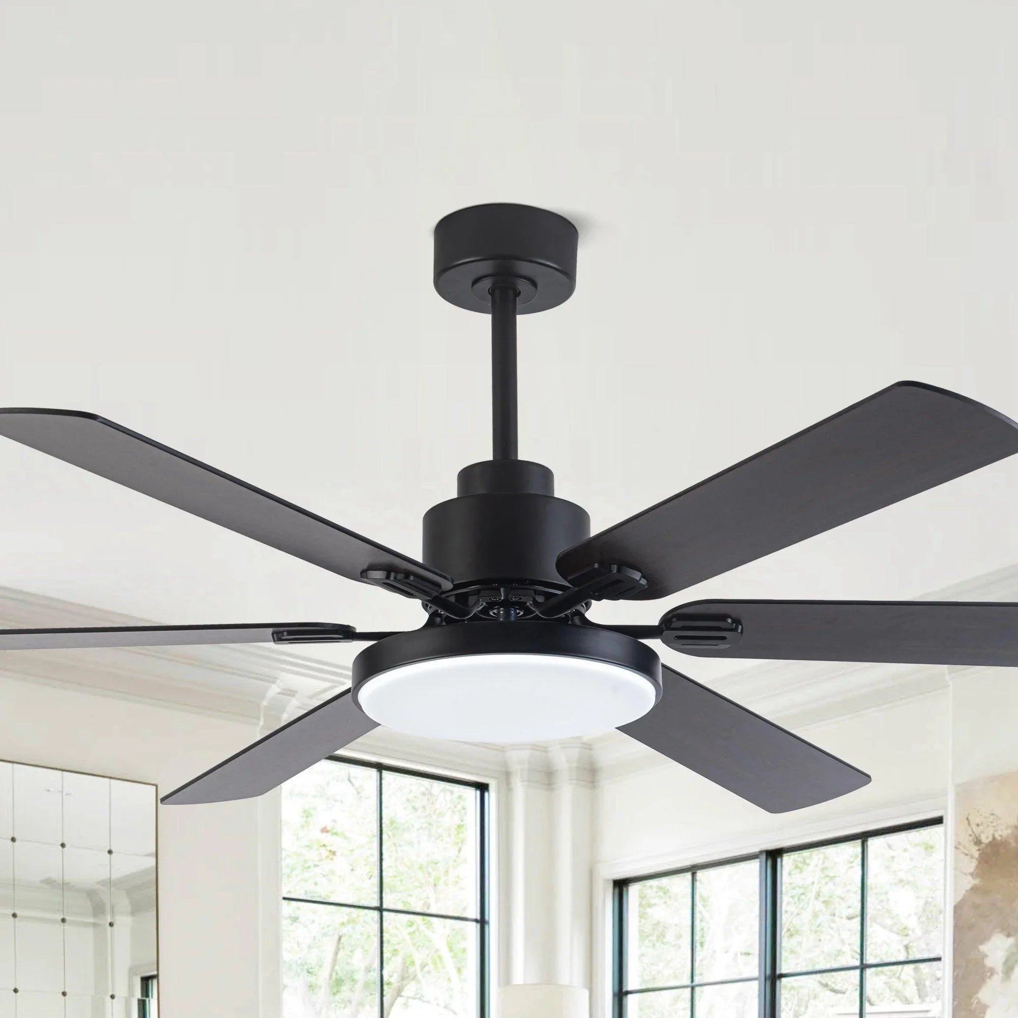 Ventilador de techo reversible de Ø152 cm Motor DC con iluminación y mando a distancia