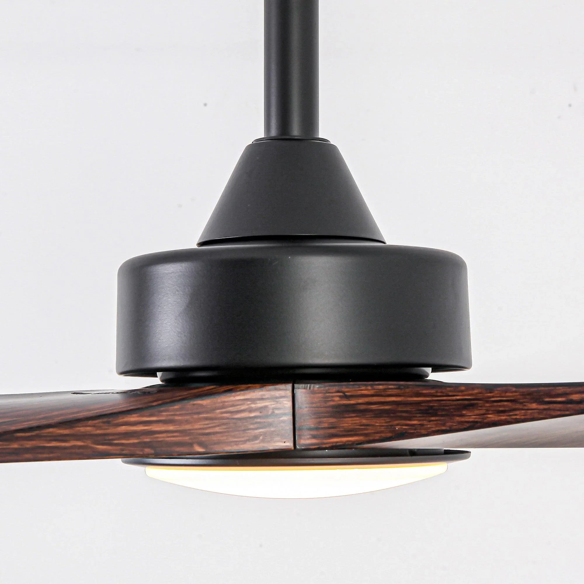 Ventilador de techo Alexi de Ø152 cm con luz LED