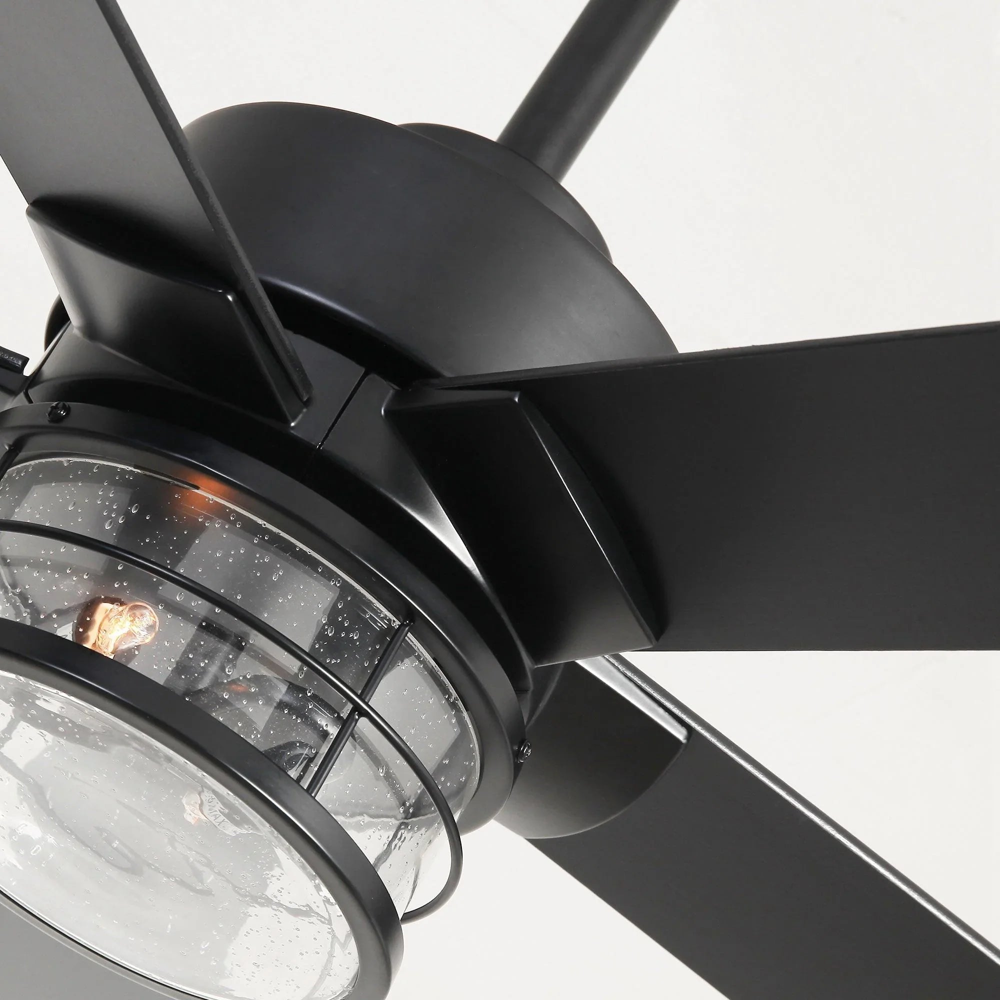 Ventilador de techo de Ø165 cm con iluminación y mando a distancia