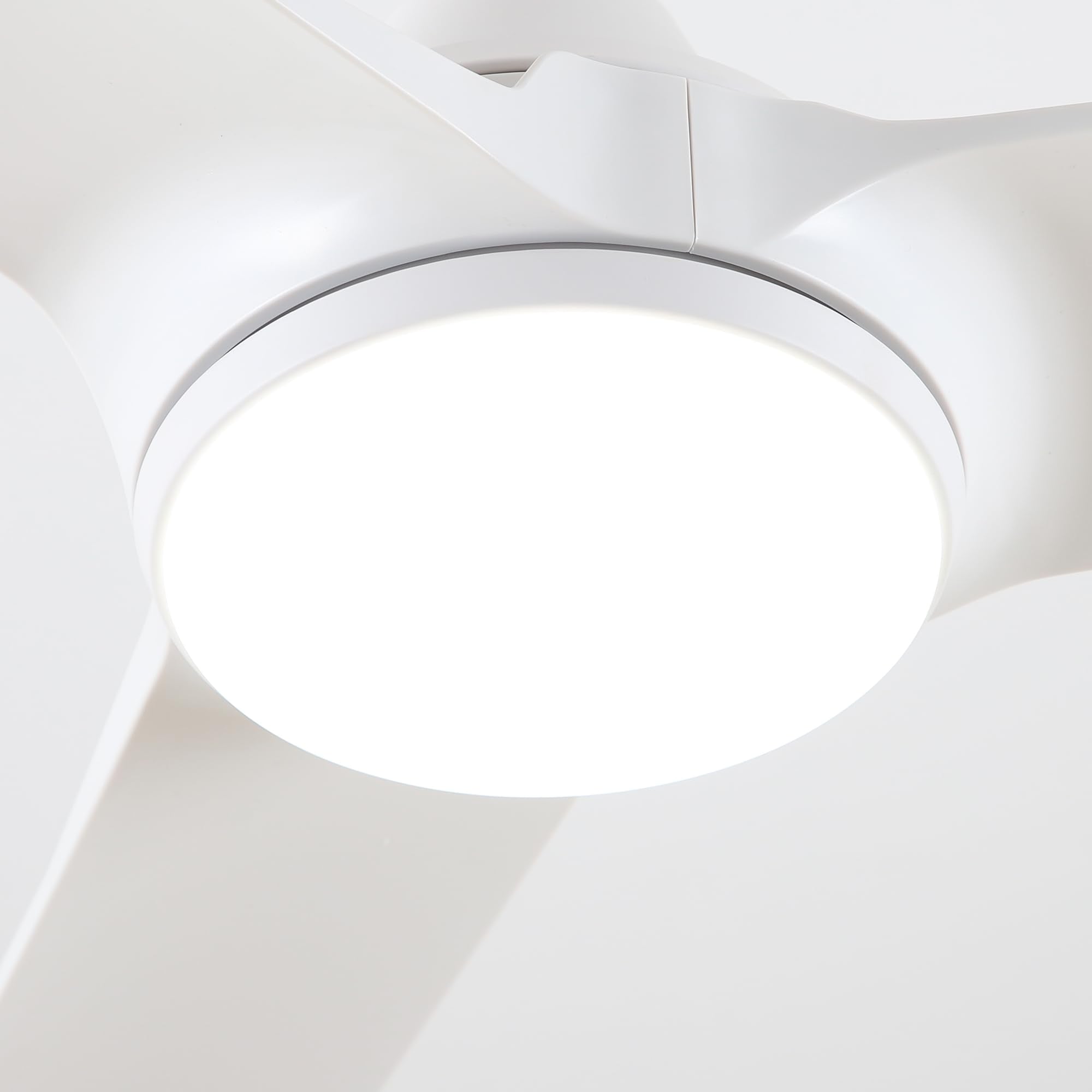 Ventilador de techo silencioso Taran de Ø132 cm con luz LED