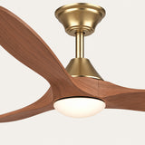 Ventilador de techo Selva de latón envejecido/madera de cerezo de Ø132 cm con luz LED y aspas de madera maciza 100% 